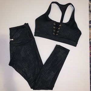 Lorna Jane Activewear 2-Piece Set